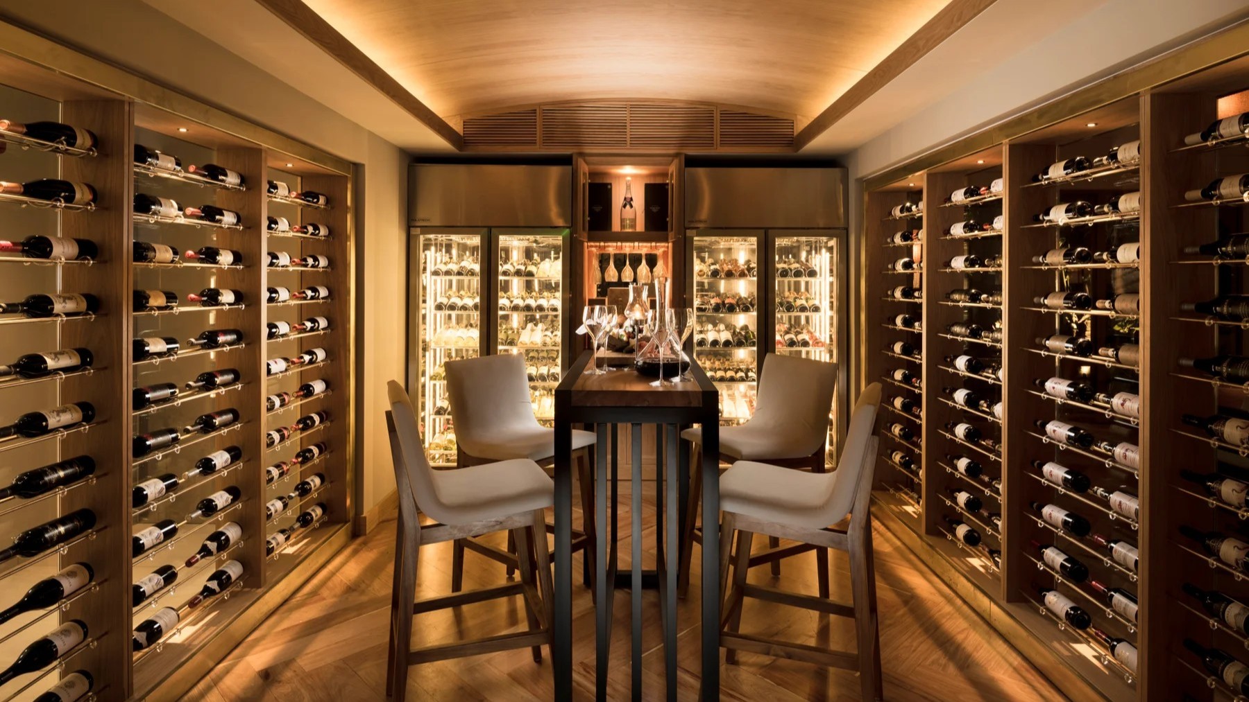 1884 Wine Cellar / 1884 ワインセラー